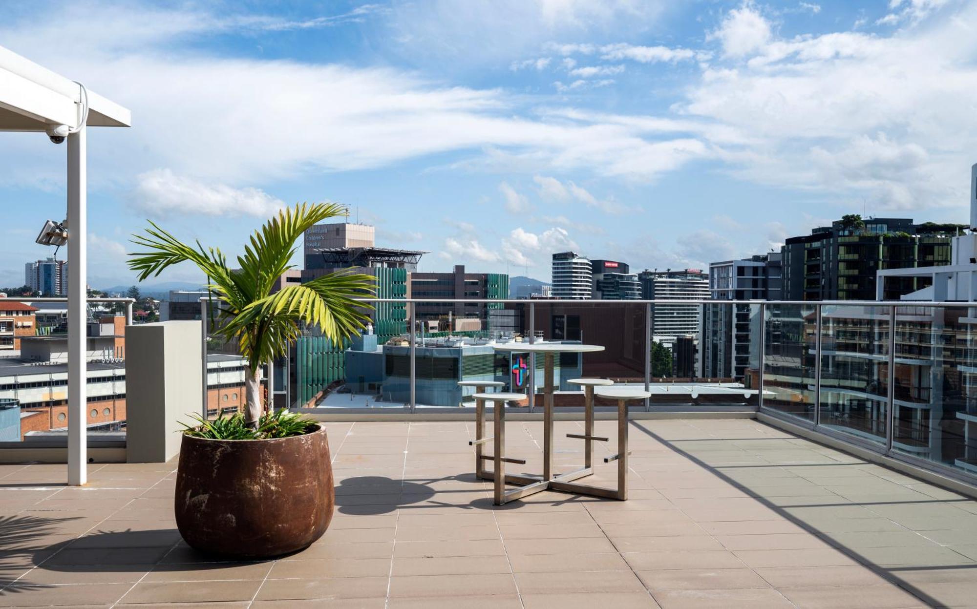 Hotel Diana South Brisbane Брисбен Экстерьер фото