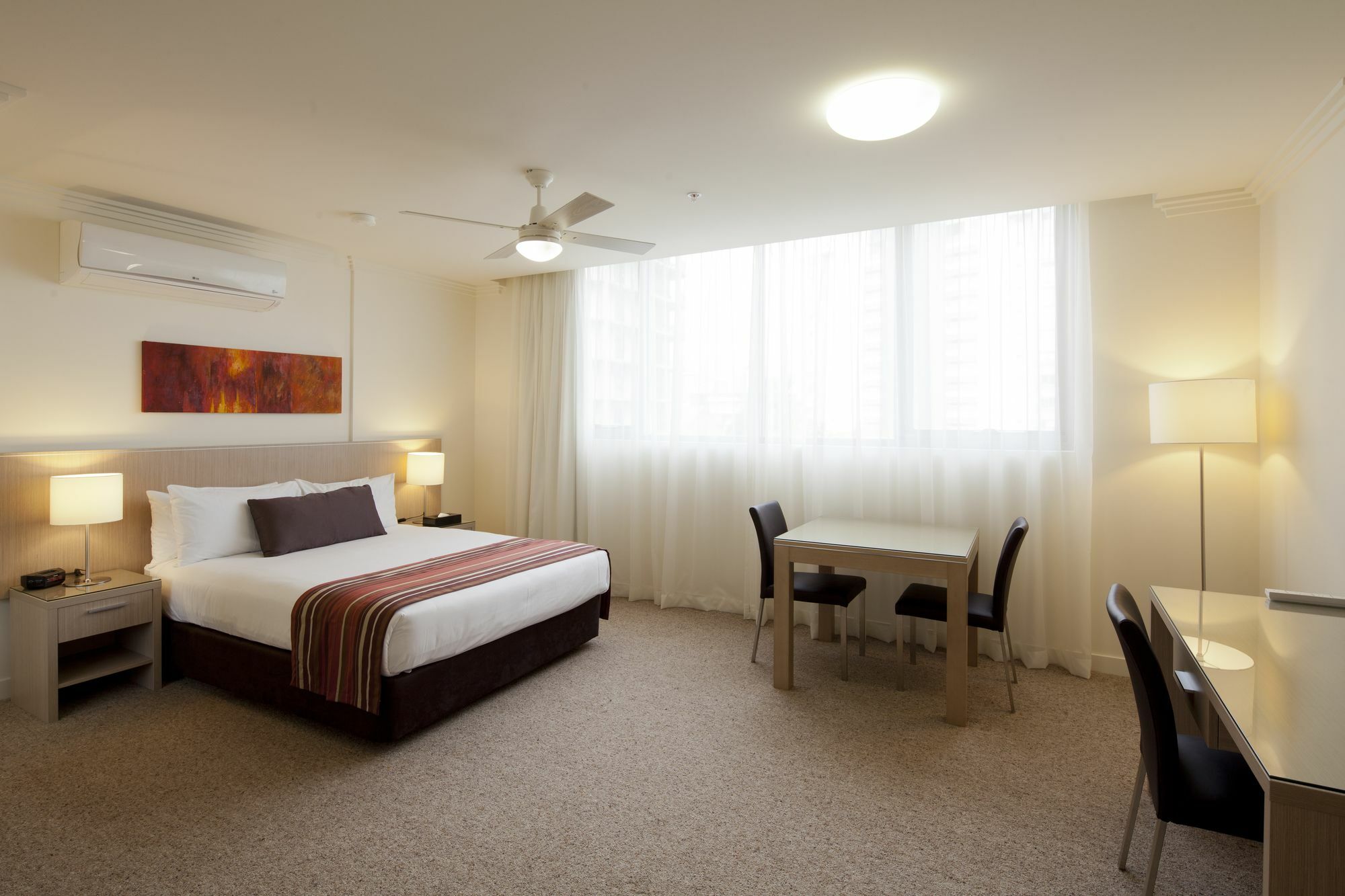 Hotel Diana South Brisbane Брисбен Экстерьер фото